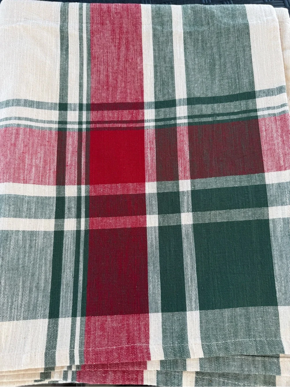 Bee & Willow Plaid cotton Holiday Tablecloth 60 x 144